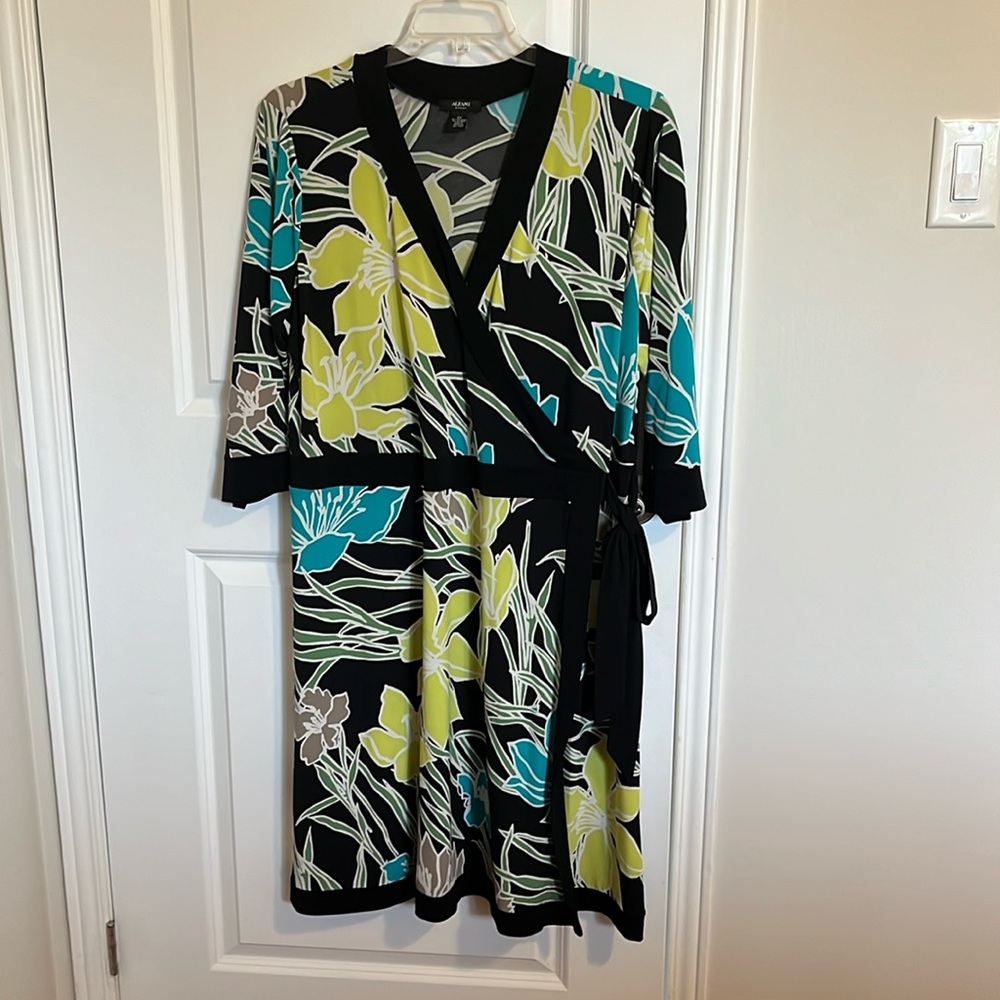 Silent live auction - Plus size dress